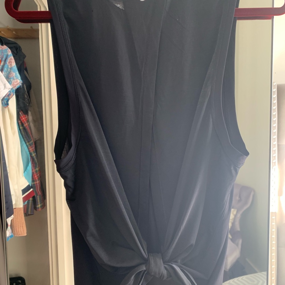 Lululemon, black, All Tied Up Tank, sz 4